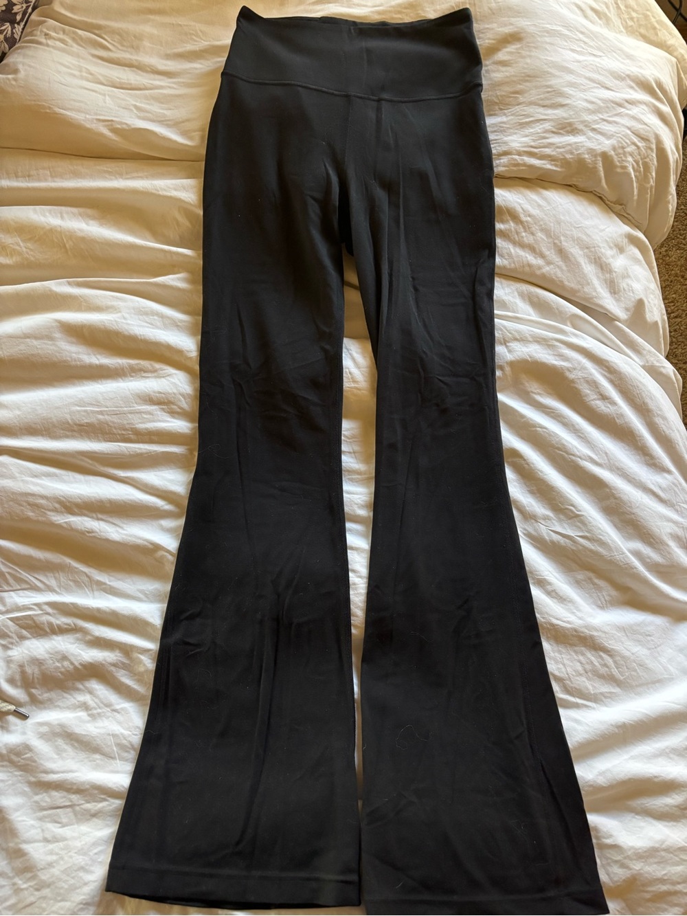 Lululemon black size 8 align yoga pants